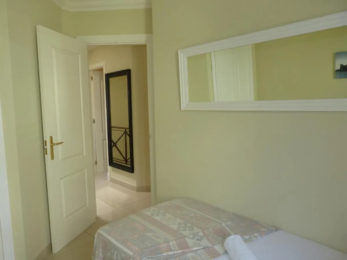 Suncanarias Villa Mercedes 0*, Arona (Tenerife) Hiszpania